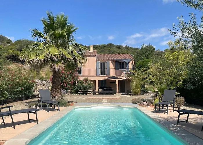 Casa vacanze Les Hauts D'embres Havre De Paix Pour 8 Embres-et-Castelmaure